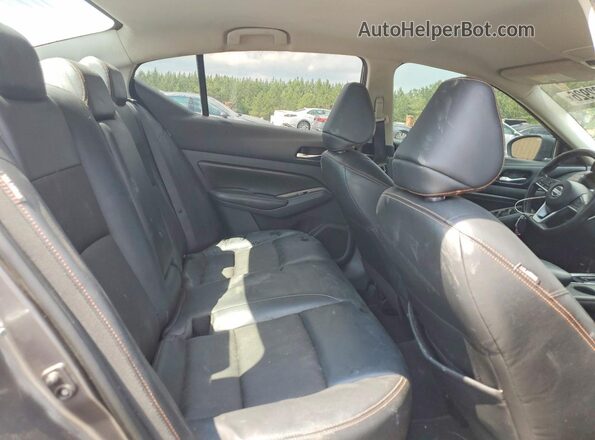 1N4BL4CVXNN387056 2022 NISSAN ALTIMA Gray უკანა სავარძლების ხედი