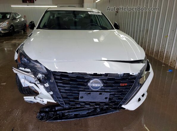 1N4BL4CW2RN379077 2024 NISSAN ALTIMA White წინა ხედი