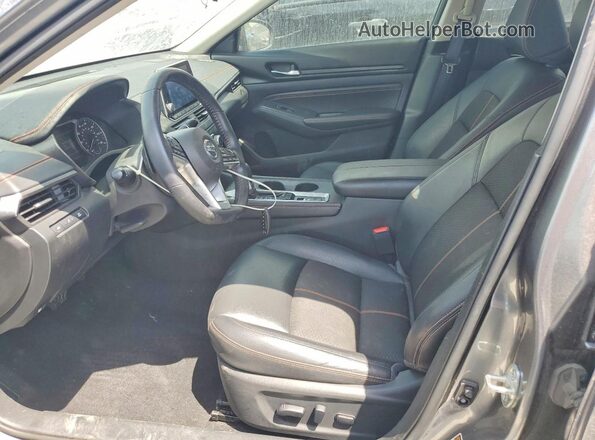 1N4BL4CW3LC259453 2020 NISSAN ALTIMA Silver Вид салону спереду