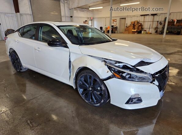 1N4BL4CW3NN419516 2022 NISSAN ALTIMA White Przód prawy