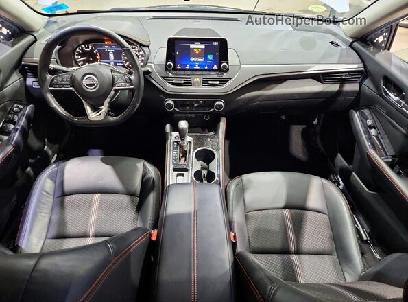 1N4BL4CW4RN435696 2024 NISSAN ALTIMA Синий Вид панели приборов