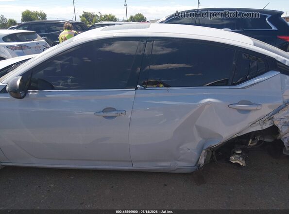 1N4BL4CW5RN334098 2024 NISSAN ALTIMA Light Blue 