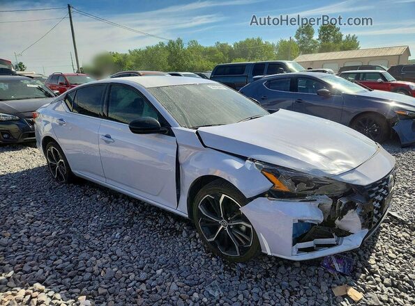 1N4BL4CW5RN374732 2024 NISSAN ALTIMA Серый Передняя правая четверть