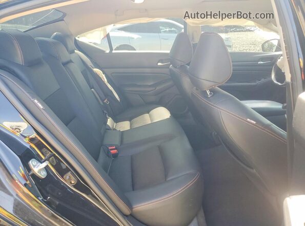 1N4BL4CW7NN300836 2022 NISSAN ALTIMA Black Widok tylnych siedzeń