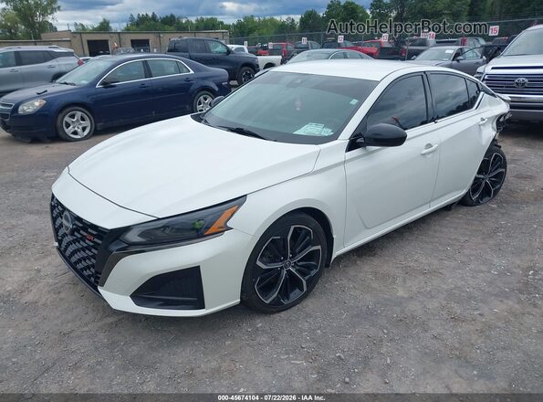 1N4BL4CW8PN308043 2023 NISSAN ALTIMA White წინა მარცხენა ხედი სამი მეოთხედიდან