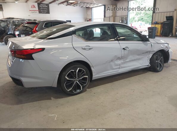1N4BL4CW8RN378080 2024 NISSAN ALTIMA Silver Задня права чверть