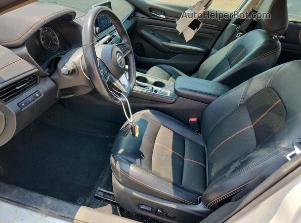 1N4BL4CW9LC218440 2020 NISSAN ALTIMA White Front interior view