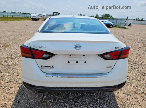 1N4BL4CW9LC218440 2020 NISSAN ALTIMA White Rear view