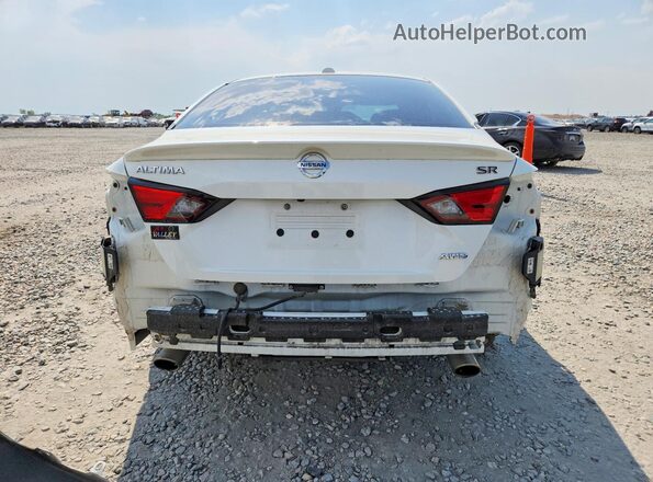 1N4BL4CWXMN374265 2021 NISSAN ALTIMA White Вид ззаду