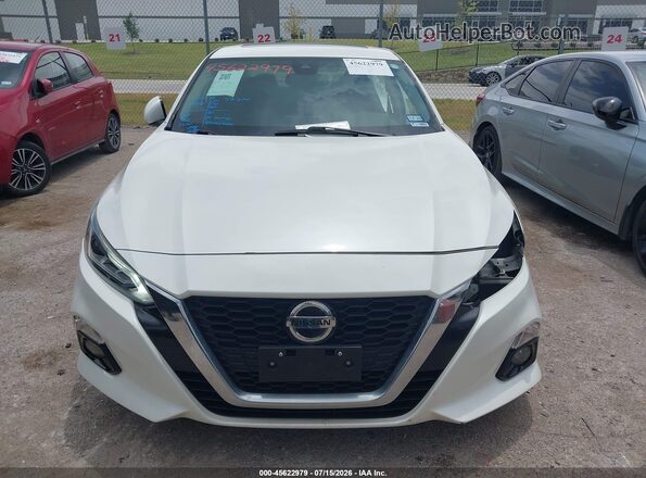 1N4BL4DV0KC146581 2019 NISSAN ALTIMA White Widok zestawu wskaźników