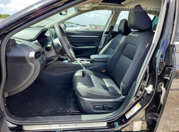 1N4BL4DV0LC252174 2020 NISSAN ALTIMA Black Front interior view