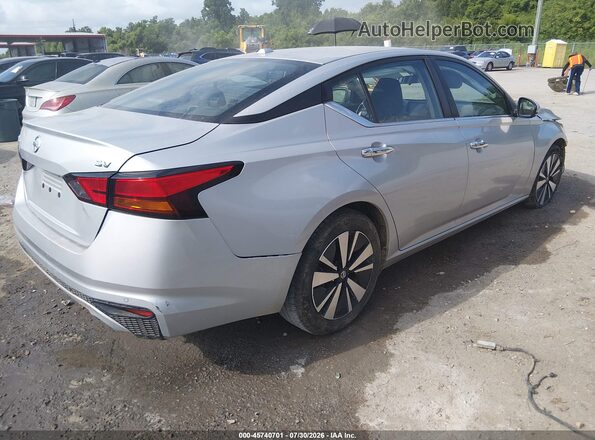 1N4BL4DV0NN310050 2022 NISSAN ALTIMA Silver Tył prawy