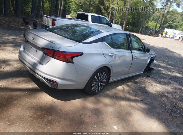 1N4BL4DV0RN328232 2024 NISSAN ALTIMA Silver Tył prawy