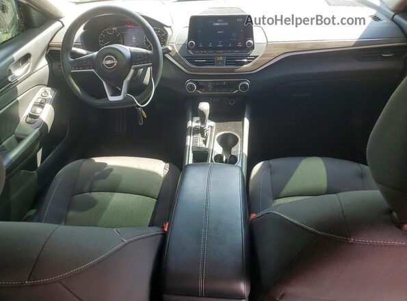 1N4BL4DV0RN387765 2024 NISSAN ALTIMA White Dashboard view