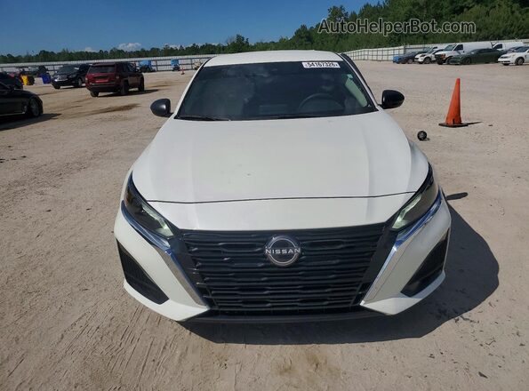 1N4BL4DV0RN387765 2024 NISSAN ALTIMA White Front view