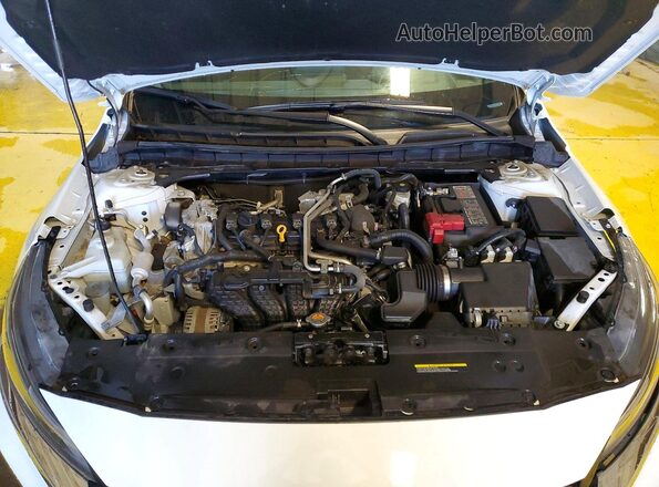 1N4BL4DV0SN317270 2025 NISSAN ALTIMA White Widok wnętrza z tyłu