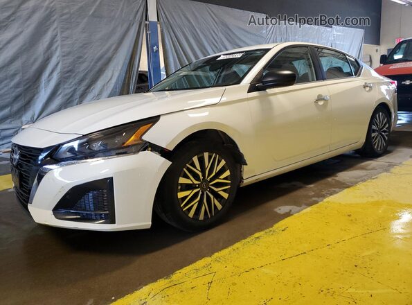 1N4BL4DV0SN317270 2025 NISSAN ALTIMA White 