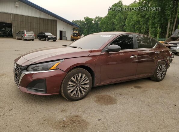 1N4BL4DV0SN365870 2025 NISSAN ALTIMA Maroon სალონის 360-გრადუსიანი ხედი
