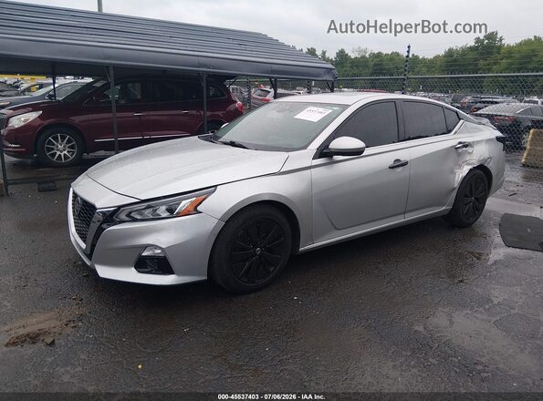 1N4BL4DV1KC149330 2019 NISSAN ALTIMA Silver Առջևի ձախ երեք քառորդ տեսարան