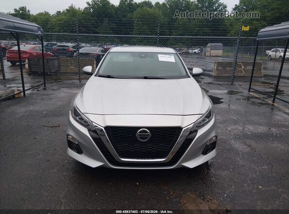 1N4BL4DV1KC149330 2019 NISSAN ALTIMA Silver Սարքավորումների վահանակի տեսք