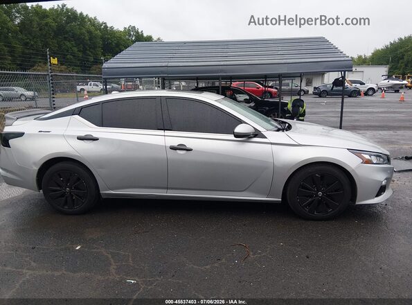 1N4BL4DV1KC149330 2019 NISSAN ALTIMA Silver Սալոնի հետևի տեսք