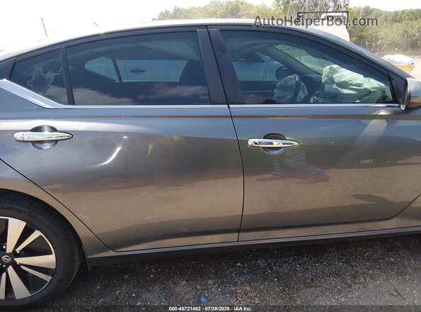 1N4BL4DV1MN330211 2021 NISSAN ALTIMA Серый Вид задней части салона