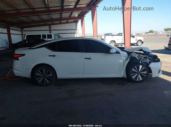 1N4BL4DV1MN353939 2021 NISSAN ALTIMA White უკანა სალონის ხედი