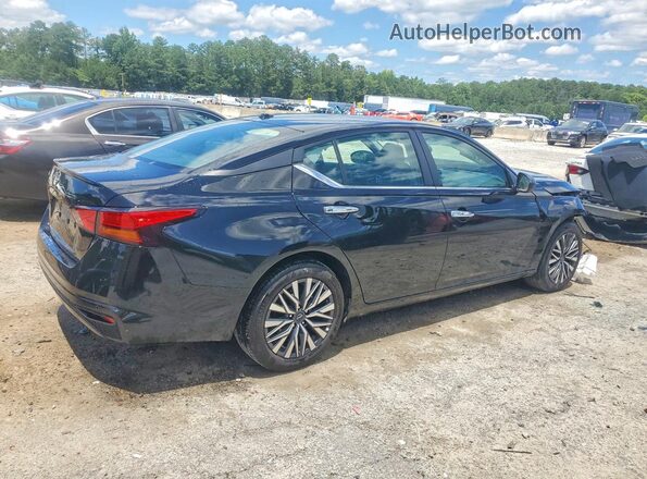 1N4BL4DV1SN355431 2025 NISSAN ALTIMA Black Задня права чверть