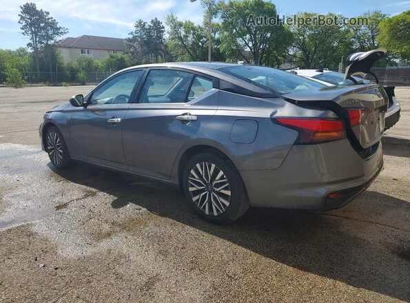 1N4BL4DV1SN368566 2025 NISSAN ALTIMA Gray Trasero izquierdo