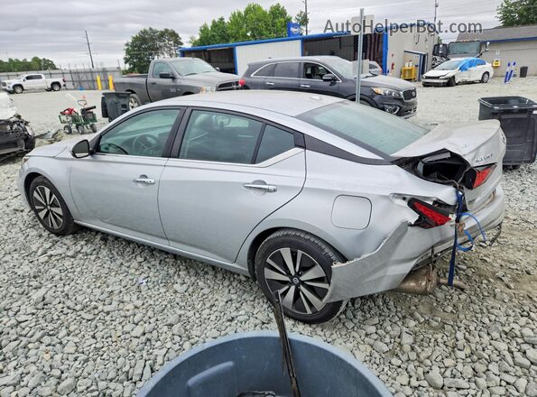 1N4BL4DV2NN335337 2022 NISSAN ALTIMA Серебряный Задняя левая четверть