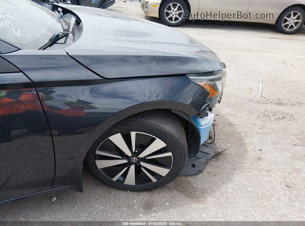 1N4BL4DV2NN357869 2022 NISSAN ALTIMA Black 