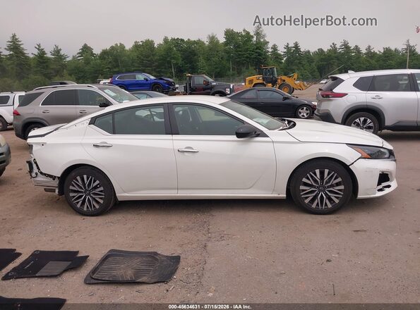 1N4BL4DV2RN326837 2024 NISSAN ALTIMA Белый Панорамный вид салона 360°