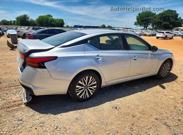 1N4BL4DV2RN327745 2024 NISSAN ALTIMA Silver Tył prawy