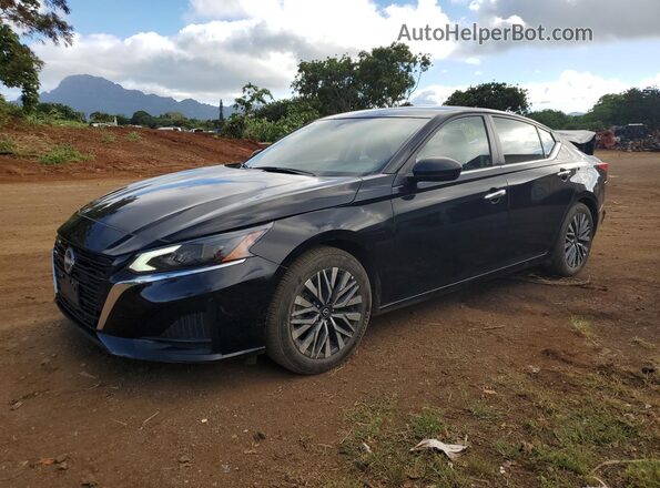 1N4BL4DV2SN323717 2025 NISSAN ALTIMA Black Vista de la etiqueta del VIN