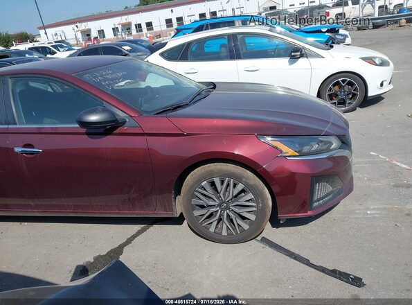 1N4BL4DV2SN323975 2025 NISSAN ALTIMA Бордовый Вид задней части салона