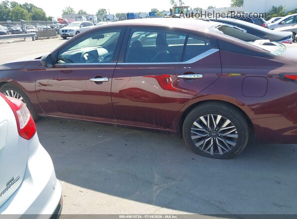 1N4BL4DV2SN323975 2025 NISSAN ALTIMA Бордовый Панорамный вид салона 360°