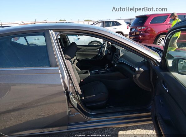 1N4BL4DV2SN373713 2025 NISSAN ALTIMA Gray Vista interior delantera
