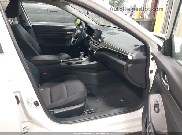 1N4BL4DV2SN399826 2025 NISSAN ALTIMA White Սալոնի դիմացի տեսք
