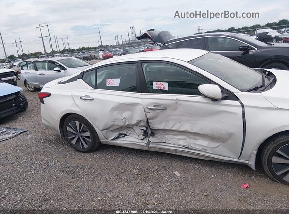 1N4BL4DV3MN400291 2021 NISSAN ALTIMA White Вид спереду
