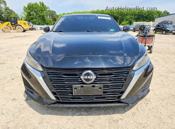 1N4BL4DV3PN369211 2023 NISSAN ALTIMA Black Widok z przodu