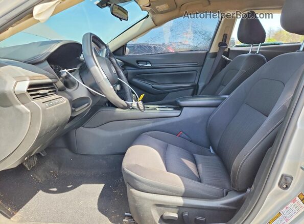 1N4BL4DV3RN304653 2024 NISSAN ALTIMA Silver Սալոնի դիմացի տեսք