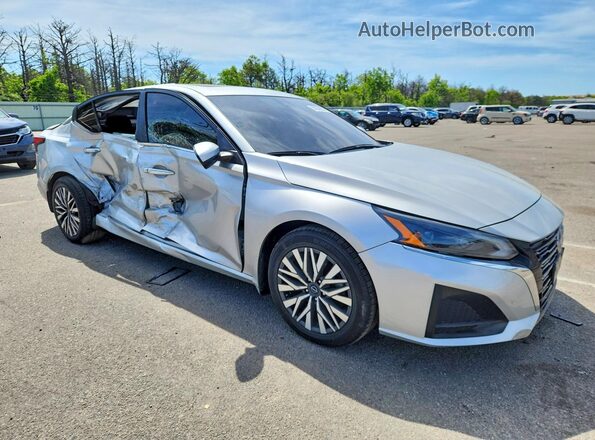 1N4BL4DV3RN304653 2024 NISSAN ALTIMA Silver Առջևի աջ