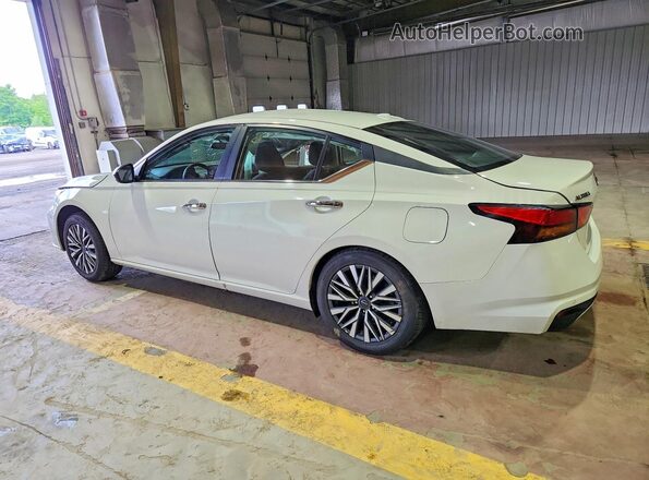 1N4BL4DV3SN394019 2025 NISSAN ALTIMA White Հետևի ձախ