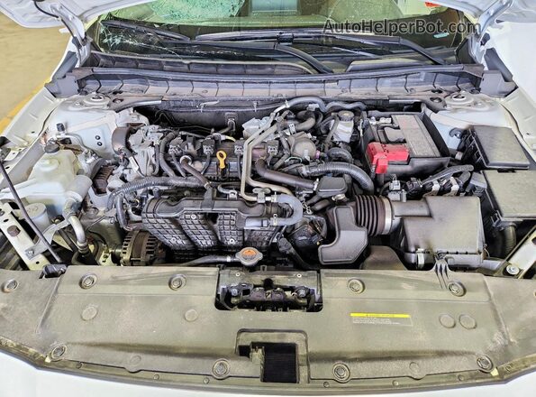1N4BL4DV3SN394019 2025 NISSAN ALTIMA White Սալոնի հետևի տեսք