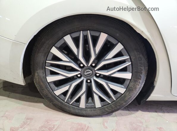 1N4BL4DV3SN394019 2025 NISSAN ALTIMA White 