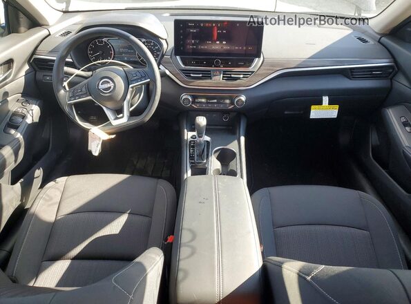 1N4BL4DV3TN331228 2026 NISSAN ALTIMA Black Առջևի վահանակի տեսք