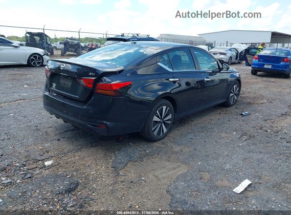 1N4BL4DV4NN319429 2022 NISSAN ALTIMA Черный Задняя правая четверть