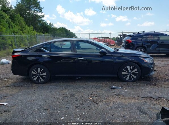 1N4BL4DV4NN319429 2022 NISSAN ALTIMA Черный Вид задней части салона