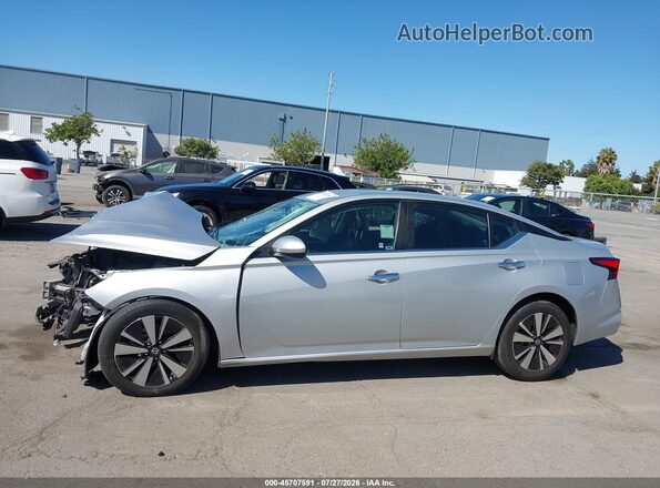 1N4BL4DV4NN334335 2022 NISSAN ALTIMA Silver 
