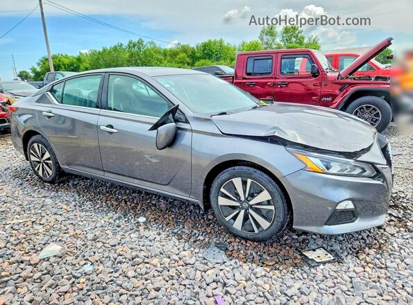 1N4BL4DV4NN366332 2022 NISSAN ALTIMA Gray Przód prawy